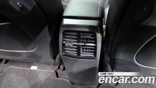 Kia Niro 2023 — photo 25