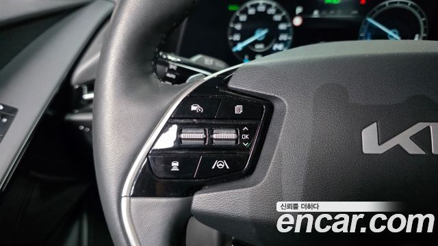 Kia Niro 2023 — photo 31
