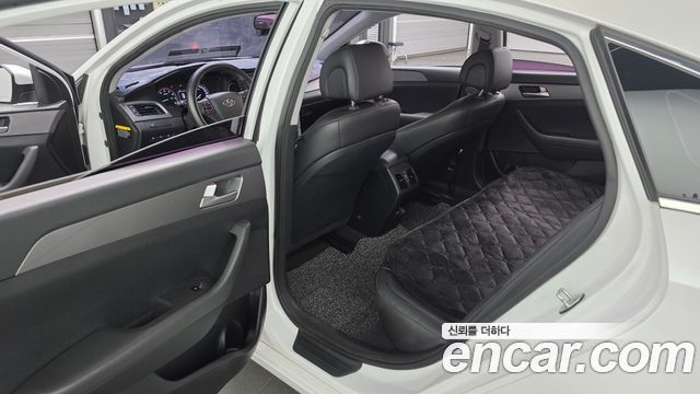 Hyundai Sonata 2015 — photo 11