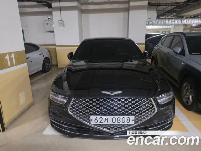 Genesis G90 2019 — photo 1