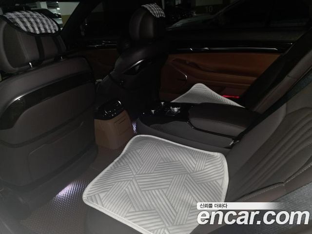 Genesis G90 2019 — photo 5