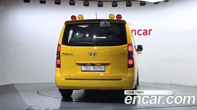 Hyundai Starex 2018 — photo 4