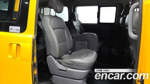 Hyundai Starex 2018 — photo 18