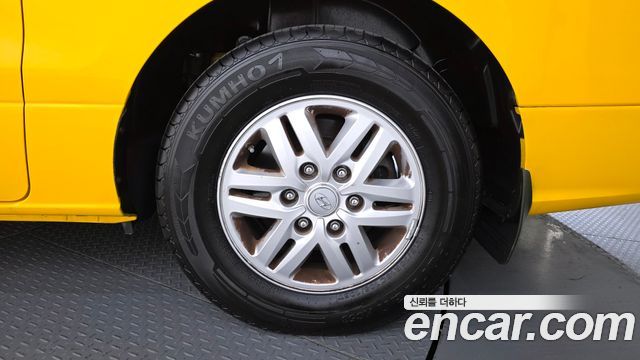 Hyundai Starex 2018 — photo 7