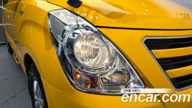 Hyundai Starex 2018 — photo 8