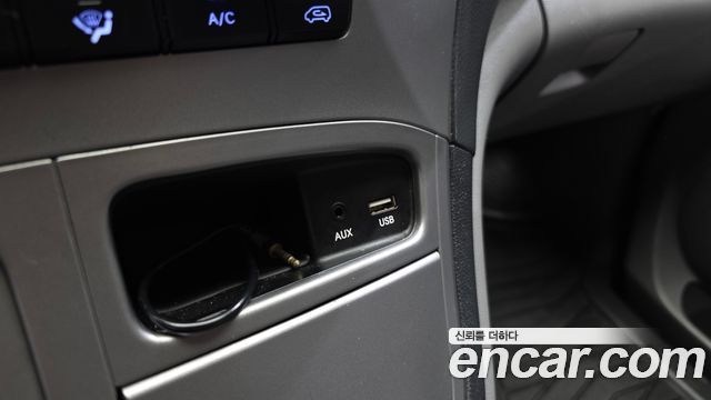Hyundai Starex 2018 — photo 29