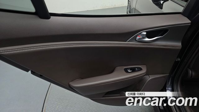 Kia Stinger 2020 — photo 15