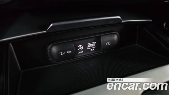 Kia Stinger 2020 — photo 32