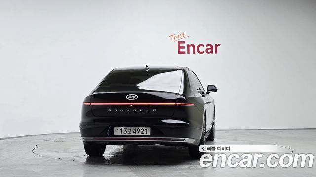 Hyundai Grandeur 2023 — photo 4