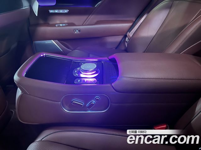 Genesis G90 2022 — photo 14