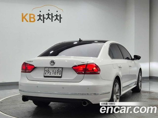 Volkswagen Passat 2015 — photo 3