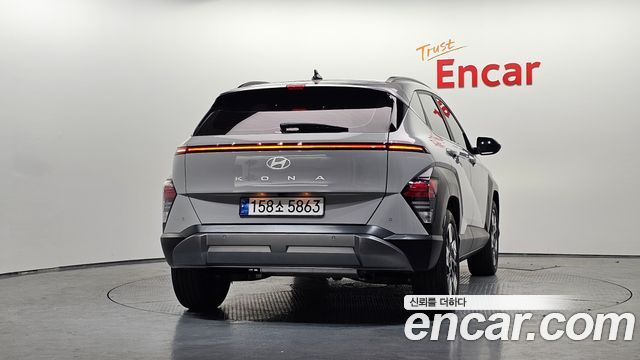 Hyundai Kona 2023 — photo 4