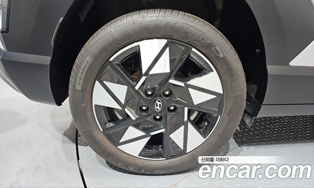 Hyundai Kona 2023 — photo 5