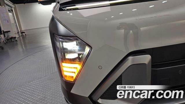 Hyundai Kona 2023 — photo 8