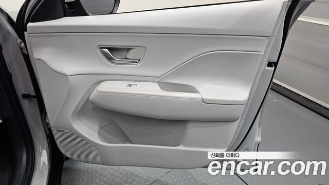 Hyundai Kona 2023 — photo 14