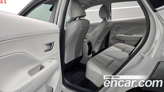 Hyundai Kona 2023 — photo 16