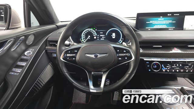 Genesis G80 2022 — photo 13