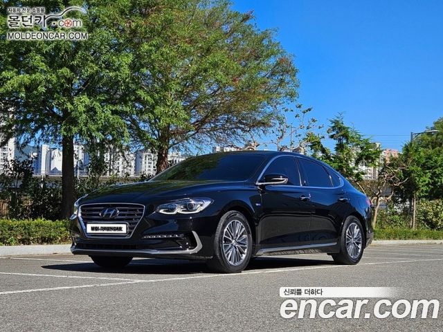 Hyundai Grandeur 2018 — photo 1