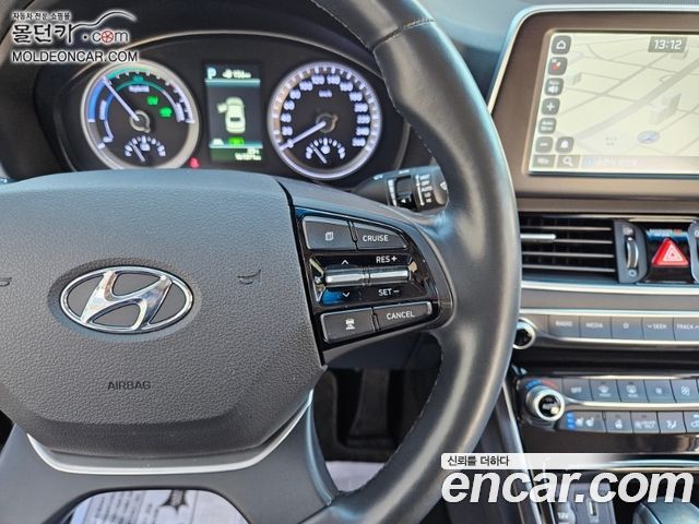 Hyundai Grandeur 2018 — photo 11