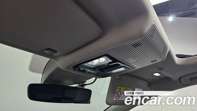 Volkswagen Golf 2022 — photo 25