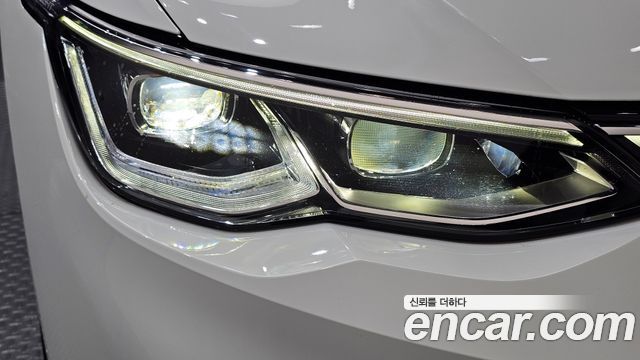 Volkswagen Golf 2022 — photo 8