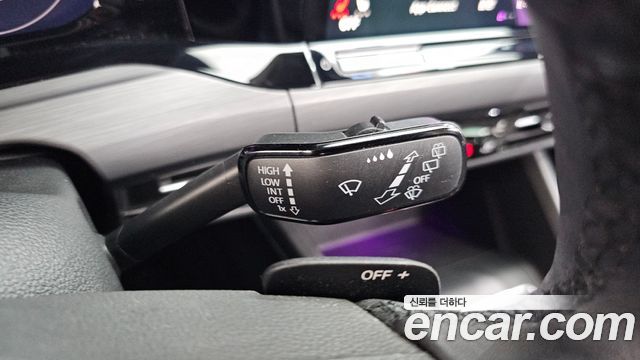 Volkswagen Golf 2022 — photo 27