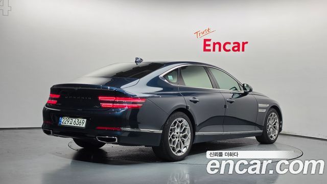 Genesis G80 2022 — photo 2