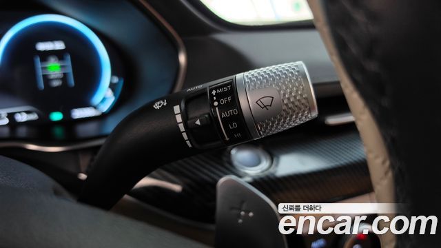Genesis G80 2022 — photo 28