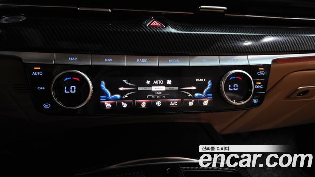 Genesis G80 2022 — photo 32