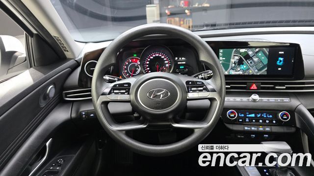 Hyundai AVANTE 2021 — photo 18