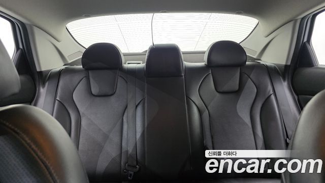 Hyundai AVANTE 2021 — photo 21
