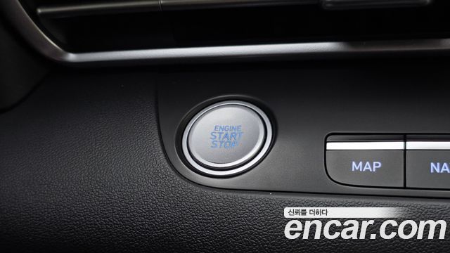 Hyundai AVANTE 2021 — photo 26