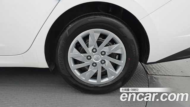 Hyundai AVANTE 2021 — photo 7