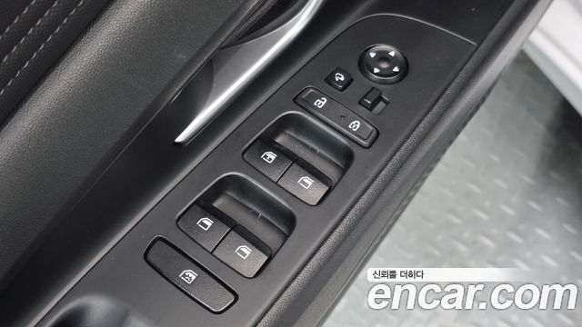 Hyundai AVANTE 2021 — photo 28