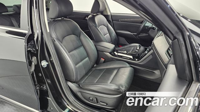 Kia K7 2020 — photo 12