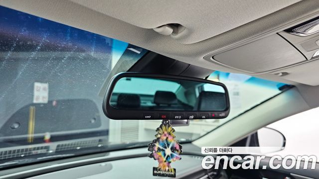 Kia K7 2020 — photo 17