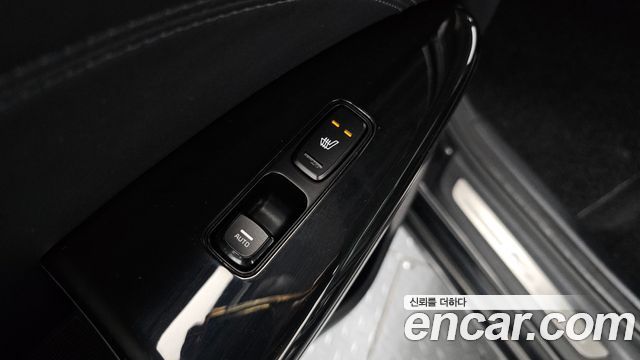 Kia K7 2020 — photo 19