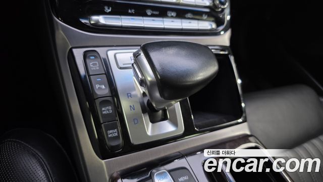 Genesis EQ900 2016 — photo 9