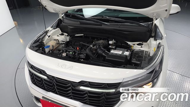 Kia Seltos 2023 — photo 6