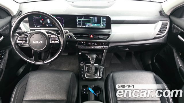 Kia Seltos 2023 — photo 10