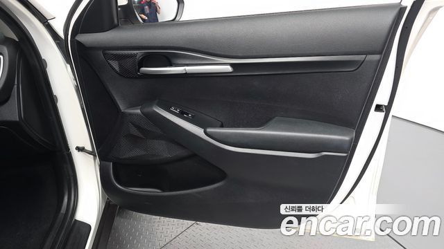 Kia Seltos 2023 — photo 14