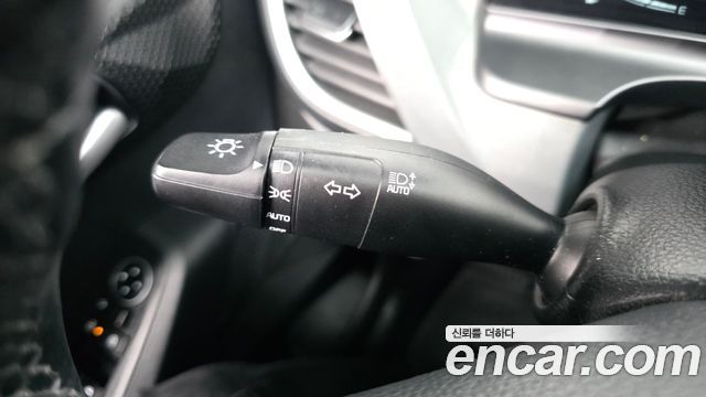 Kia Seltos 2023 — photo 29