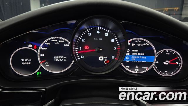 Porsche Panamera 2018 — photo 11
