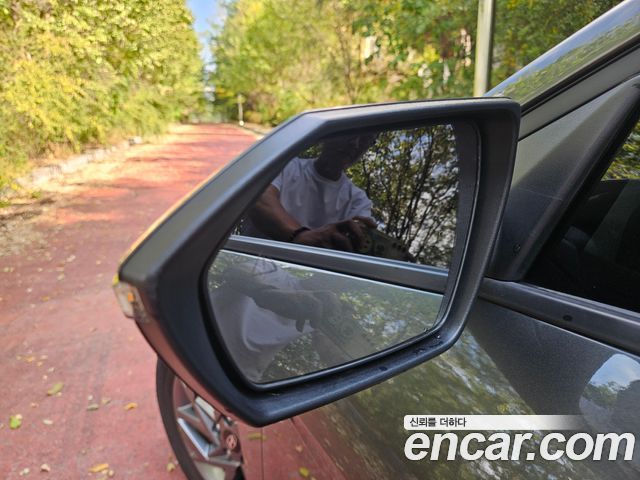 Hyundai AVANTE 2024 — photo 13