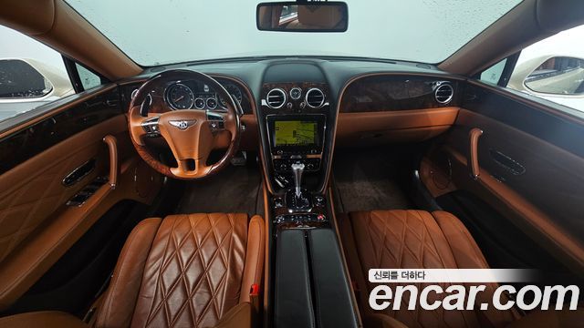 Bentley Flying Spur 2016 — photo 7