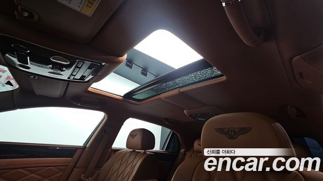 Bentley Flying Spur 2016 — photo 19