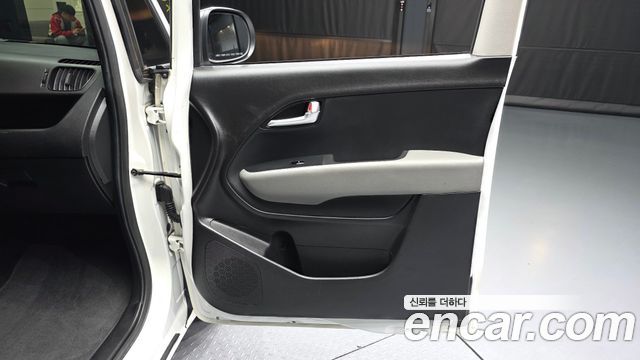 Kia RAY 2023 — photo 15