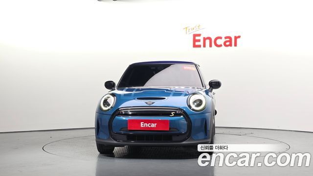 Mini Cooper 2022 — photo 3