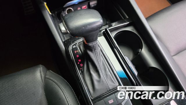 Kia K7 2017 — photo 9