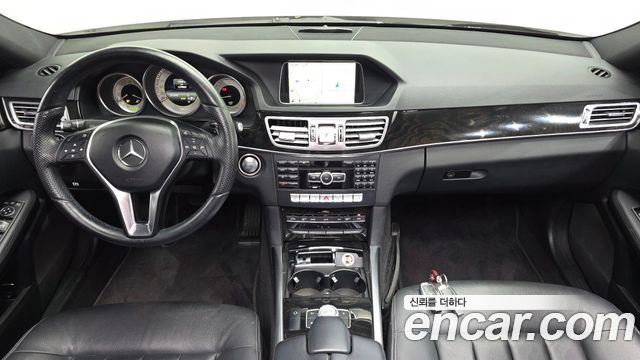 Mercedes-Benz E-Class 2014 — photo 7